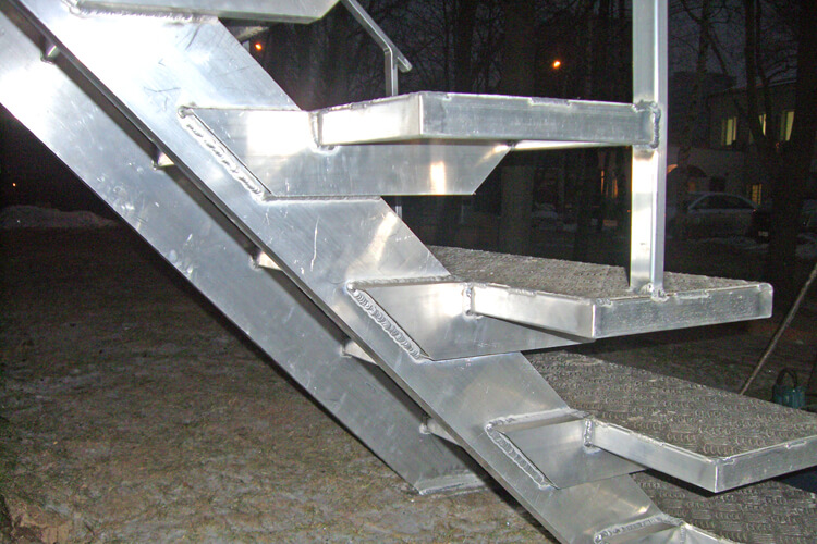 Пожарная алюминиевая лестница фото 4